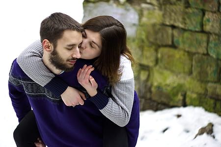 cold, snow, man, couple thumbnail