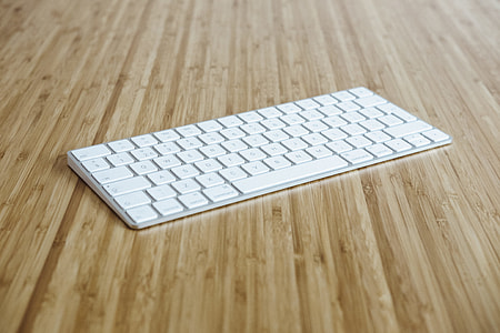 Apple wireless Keyboard thumbnail
