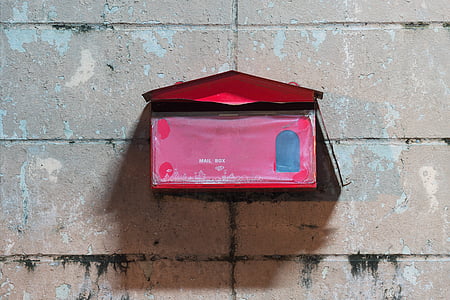 pink box thumbnail