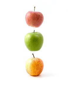 three assorted variety of apples thumbnail