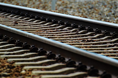 silver rails thumbnail