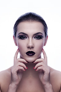 woman wearing black lipstick thumbnail