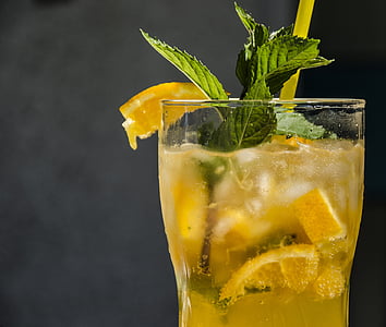 close-up photography of lemonade-filled rocks glass thumbnail