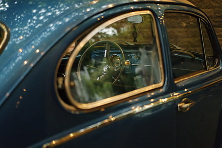 blue vehicle thumbnail