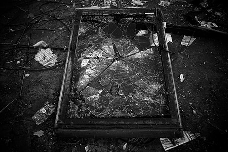 greyscale photo of broken glass thumbnail