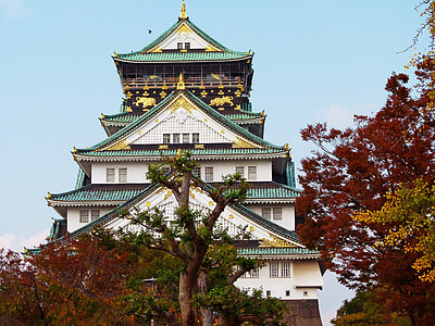 photo of blue and green pagoda thumbnail