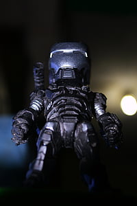black Iron-Man thumbnail