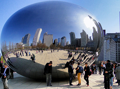 Cloud Gate, Chicago with people at daytime thumbnail
