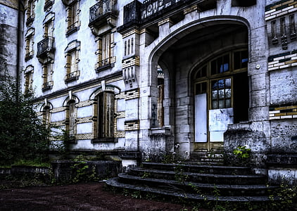 white concrete building thumbnail