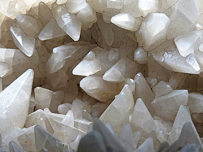 white stone fragments thumbnail