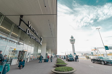 Vertrek departures signage thumbnail