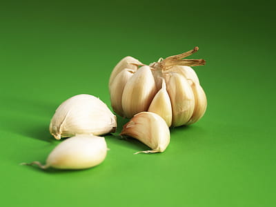 white garlics thumbnail