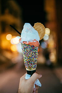 focused photo of a white ice cream with cone thumbnail