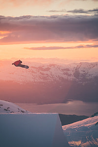 man riding snowboard thumbnail