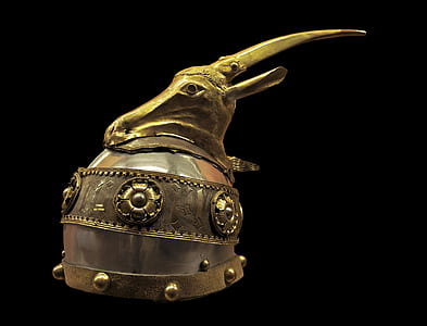 gold-colored helmet thumbnail