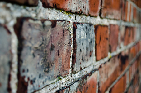 red brick wall thumbnail