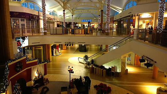 Vancouver mall thumbnail
