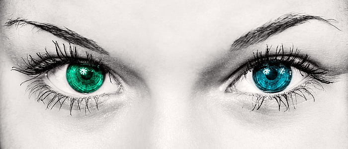 eyes selective photo thumbnail