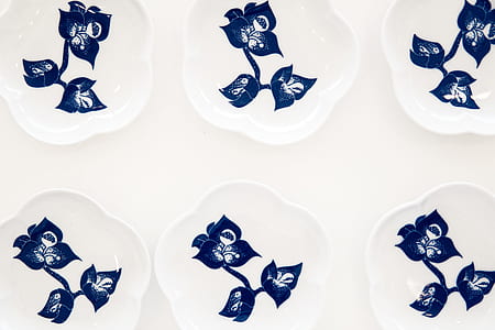 six blue and white ceramic plates thumbnail