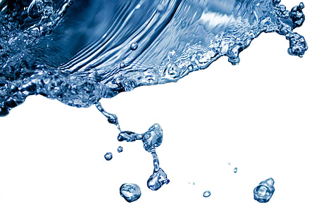 close up photography water thumbnail