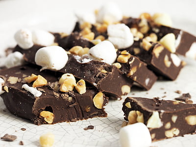 chocolate bar with nuts and marshmallow thumbnail