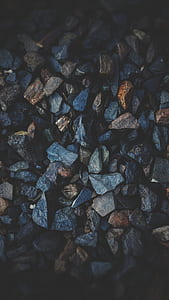 photo of black and brown stones thumbnail