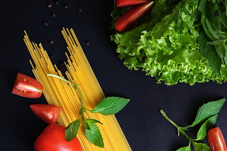Raw Spaghetti Pasta thumbnail
