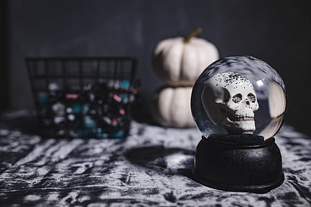 Halloween Decorations thumbnail