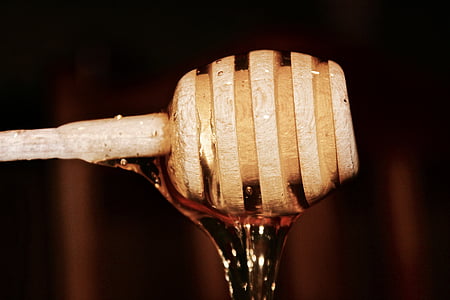 wooden honey scoop thumbnail