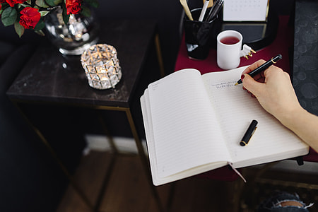 Pink desk in the home office thumbnail