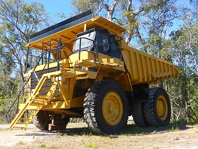 yellow and black dump truck thumbnail