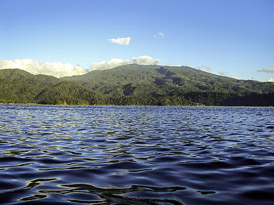 Waters of Lake Buhi in the Philippines thumbnail