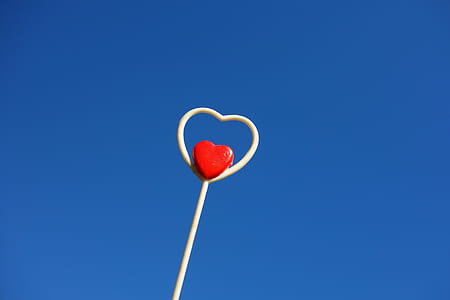 red heart with white frame thumbnail
