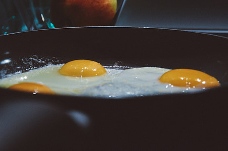 three eggs thumbnail