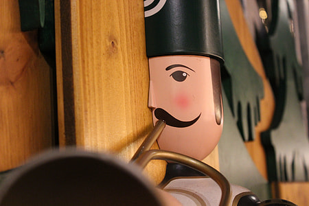 Christmas, Striezelmarkt thumbnail