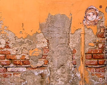 brown brick wall photo thumbnail