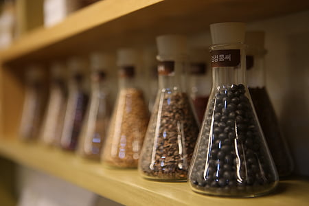 clear glass jars thumbnail