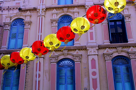 pink painted building thumbnail