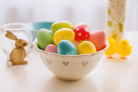 Happy Easter! A bowl full of Easter eggs. thumbnail