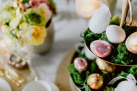 Easter Table Decorations thumbnail