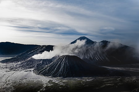 landscape photography of volcano thumbnail