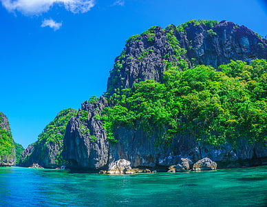 photo of sea and cliff thumbnail
