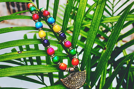 Multicolored Beaded Necklace thumbnail