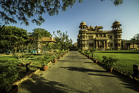 Mohatta Palace in Karachi, Pakistan thumbnail
