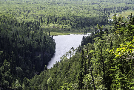 Close view of the lake at Ouimet Canyon Provincial Park, Ontario thumbnail