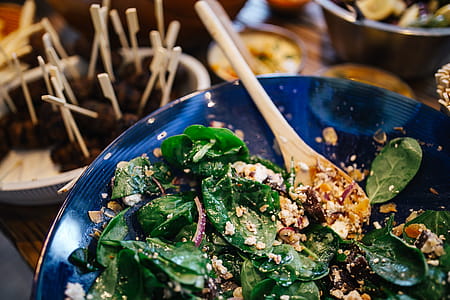 Traditional Middle Eastern lamb kofta dinner thumbnail