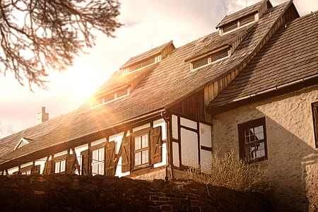 photography of white and black house thumbnail