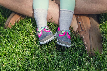Father And Daughter Feet Photo thumbnail
