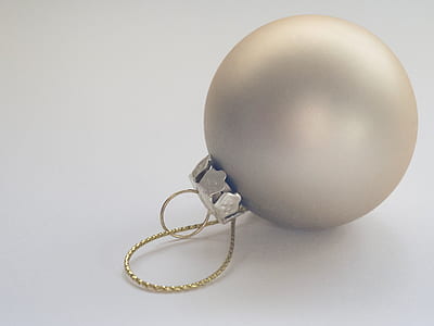 Gray Bauble thumbnail