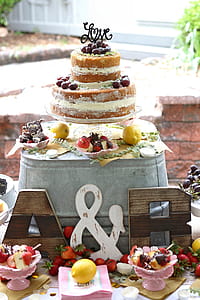 2-layered Cake thumbnail
